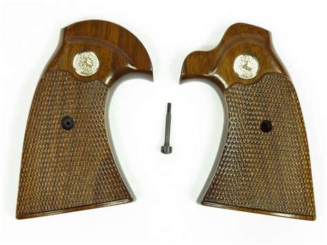 4 Original Colt Usgi Parkerized Take-off Set Of 4 1911 Grip Screws. . Colt 1st gen grips